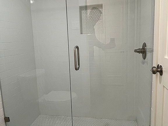 5th image of 5711 Morningside Ave APT 102