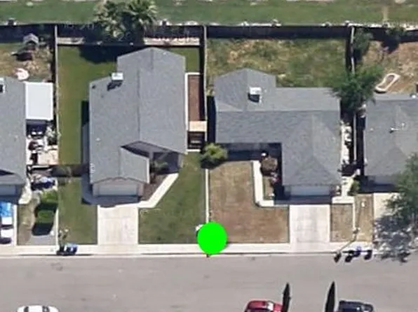 965 E Willow Ave, Porterville, CA 93257