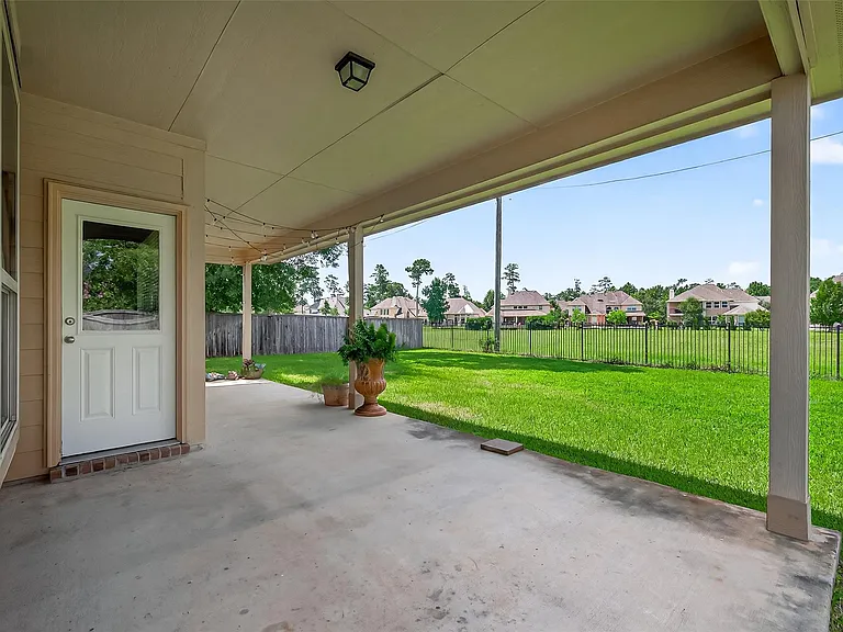 83 W Wading Pond Cir — Photo 43