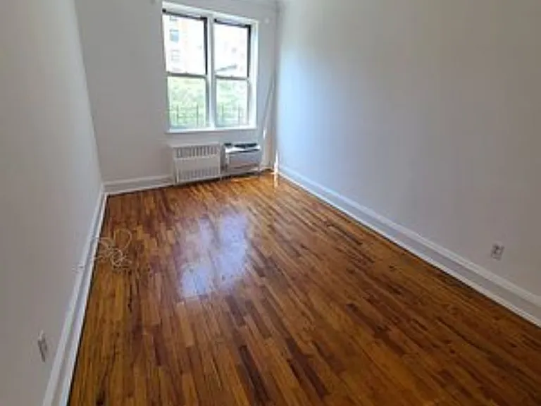 2790 Broadway #4A — Photo 8