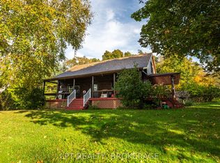 1922 Dover Rd, Kingston, ON K0H 1M0