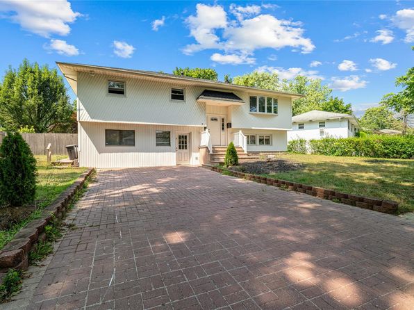 7 Pierre Dr