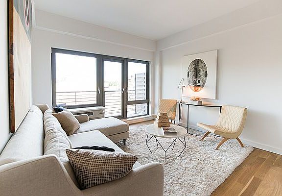 4th image of 500 Sterling Pl APT 7E
