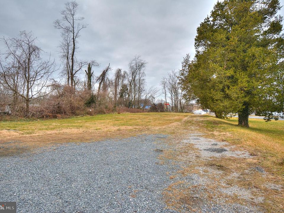 1st image of 1699 Millersville Rd
