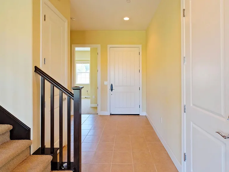 6536 Terrace Ridge Ct — Photo 4