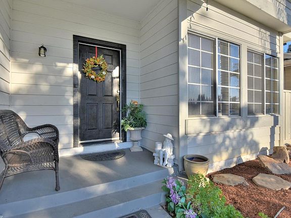 3rd image of 3110 Heritage Valley Dr
