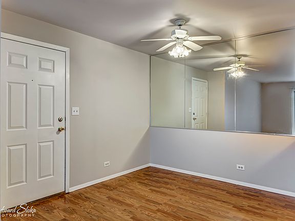4th image of 670 E Liberty St APT 307