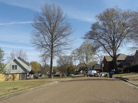 4th image of 4943 Barrington Cv