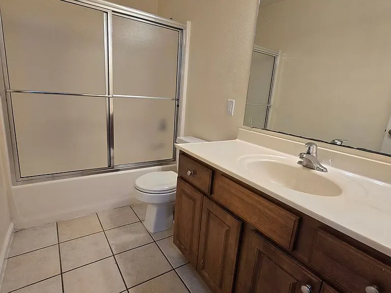 5505-5507 Volunteer Dr — Photo 11
