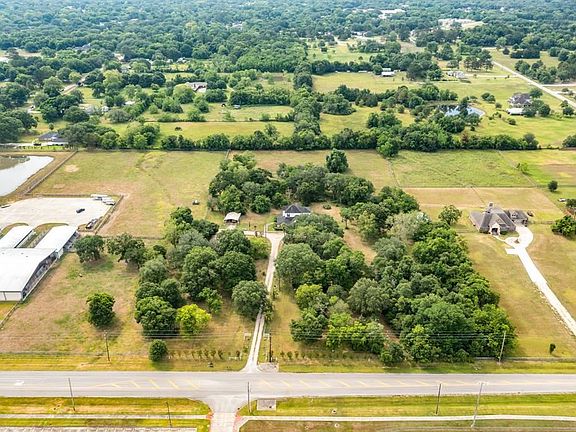5th image of 891 County Road 284