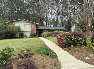 4935 Country Club Pl, Meridian, MS 39305