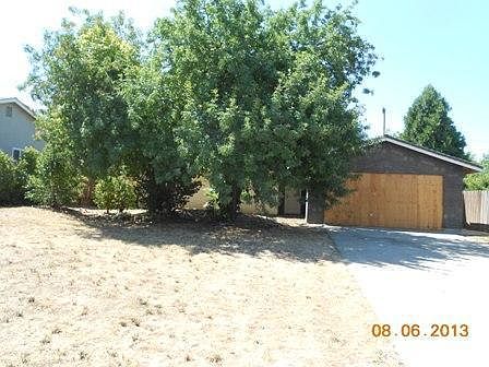 2nd image of 8146 Molokai Way