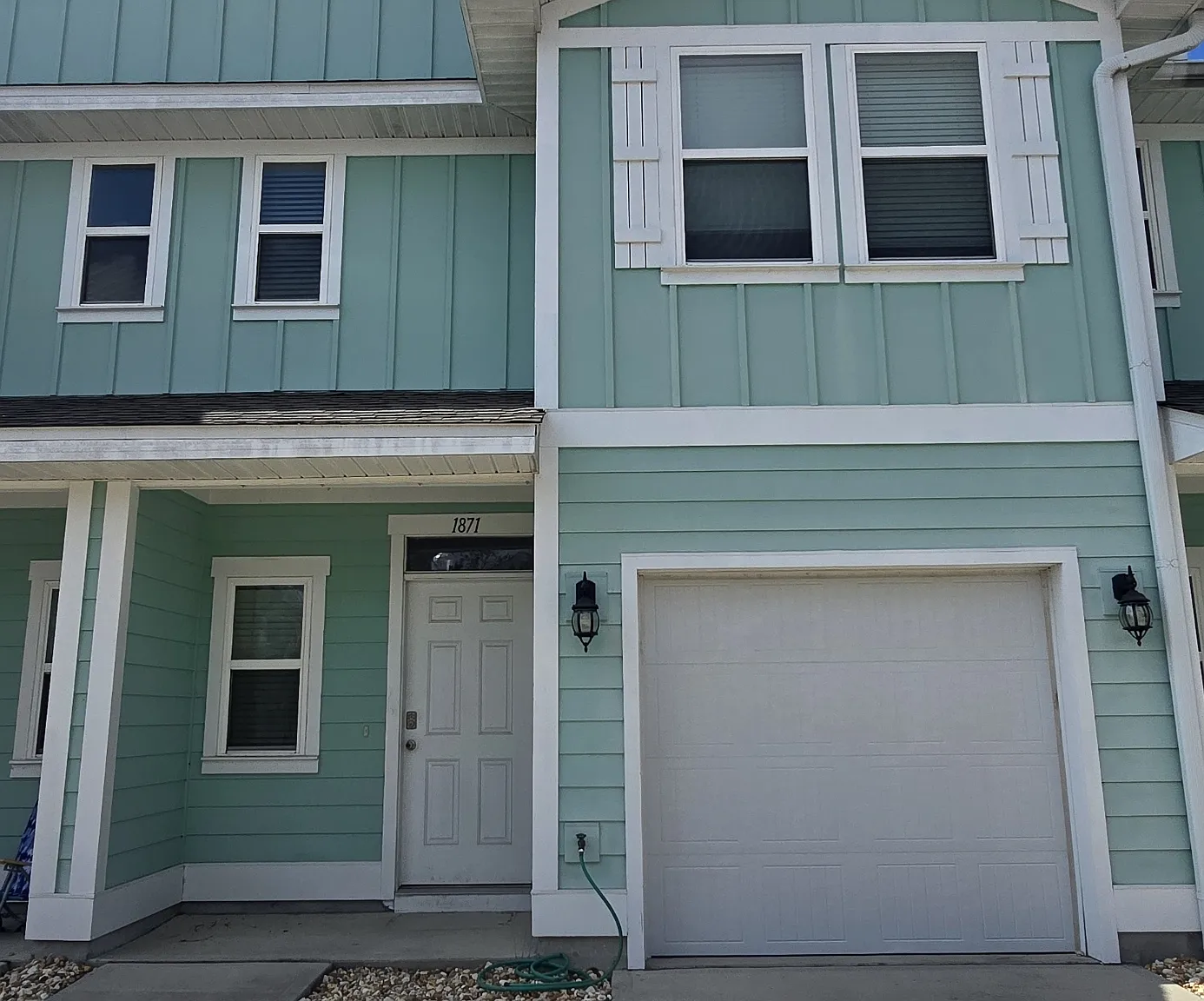 1871 Pointe Drive - 1 — Photo 1
