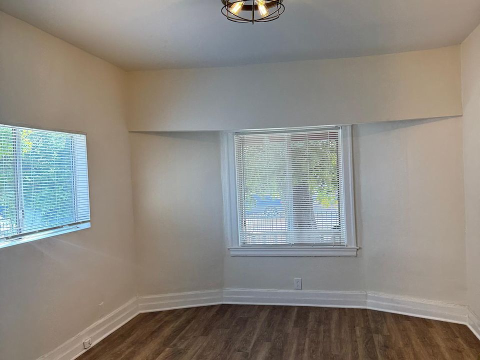 1st image of 2320 Hancock St