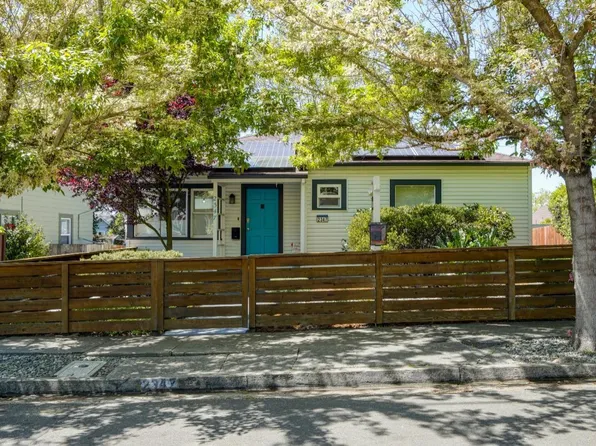 2347 Humboldt Street, Santa Rosa, CA 95404