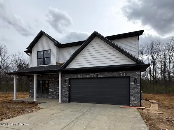 8205 Roseborough Rd, Louisville, KY 40228