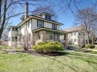 412 6th Ave, La Grange, IL 60525