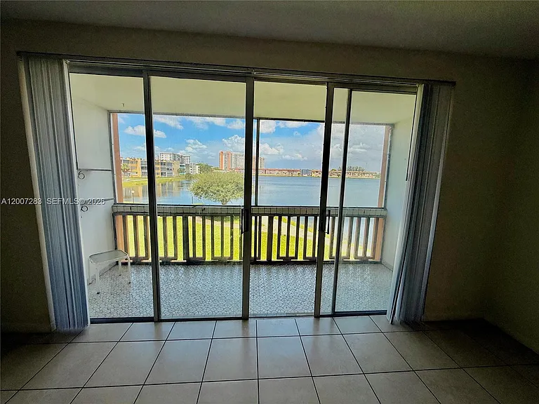 1591 NE Miami Gardens Dr #205 — Photo 6