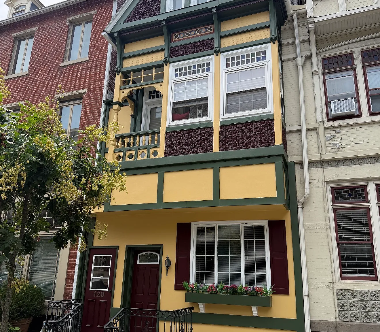 1 bed, 900 sqft, $2,200 — Photo 2