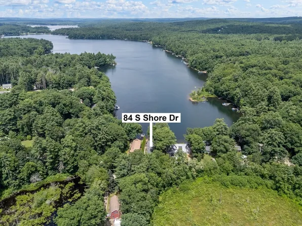 84 S Shore Dr, Sturbridge, MA 01566