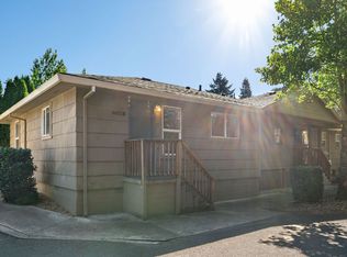 6043 -6051 NE Simpson, Portland, OR 97218