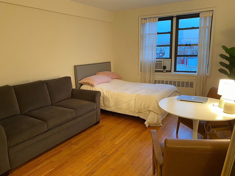 1st image of 35 Eastern Pkwy APT 3J