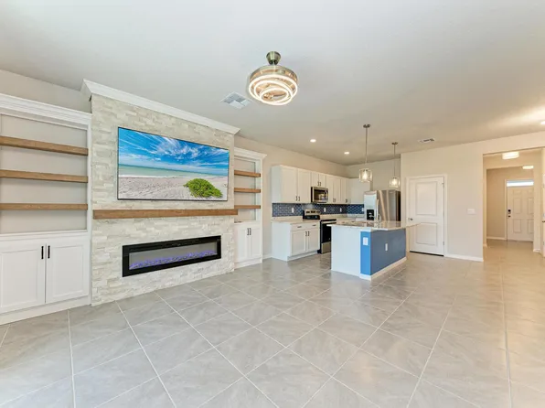 17649 Crescent Moon Loop, Lakewood Ranch, FL 34211