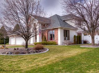 117 River View Dr, Kalispell, MT 59901