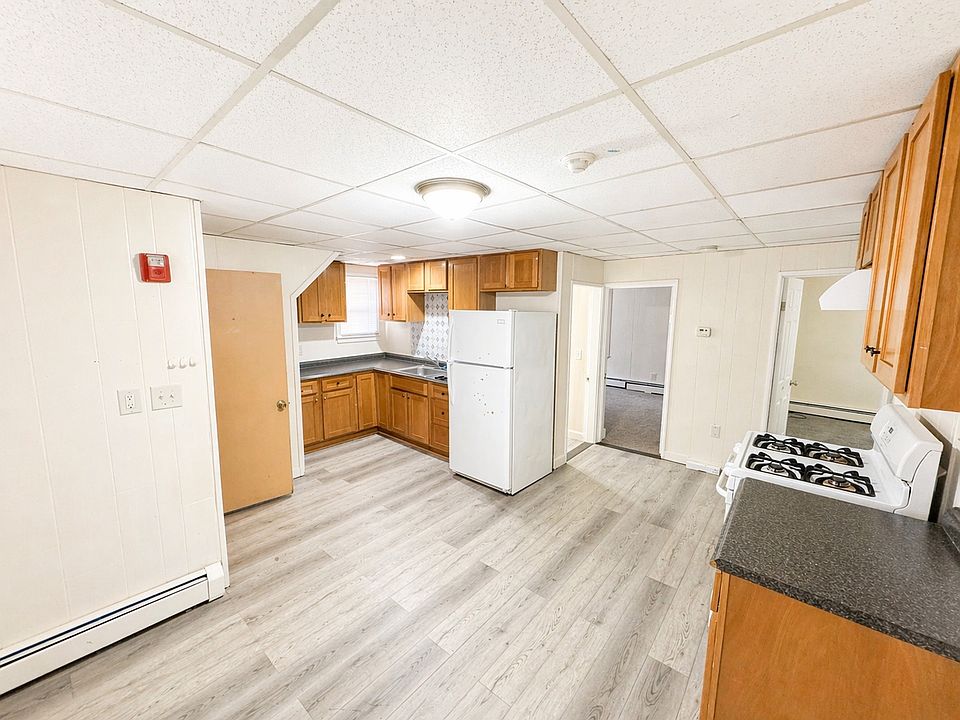 1st image of 263 Elm St #1ST