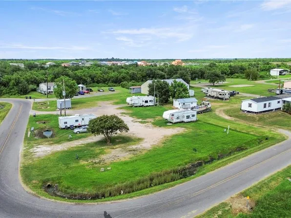 173 Channel Dr, Hackberry, LA 70645