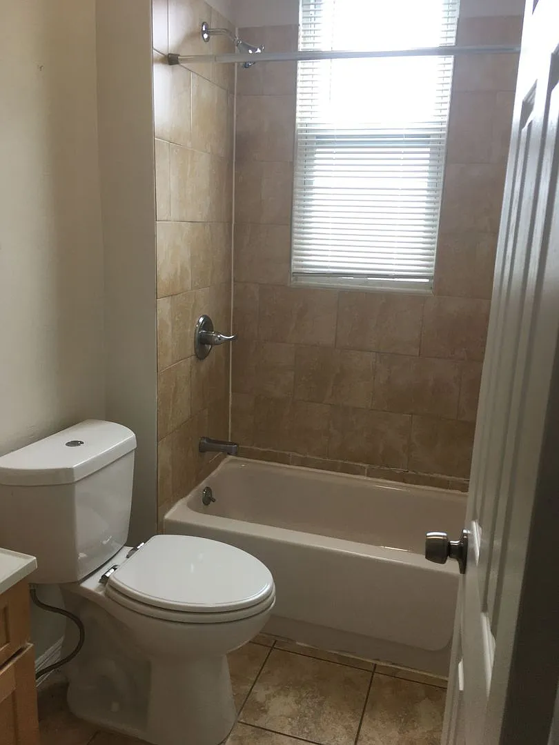 375 Madison Street — Photo 3