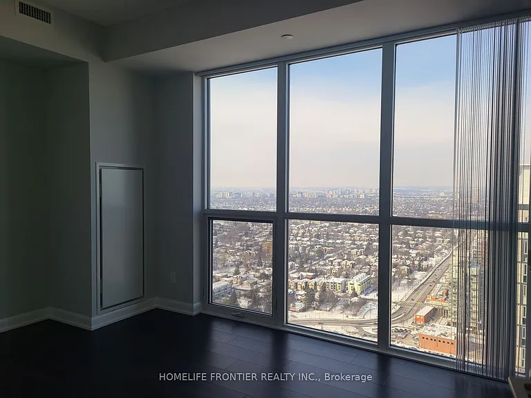 5168 Yonge St #Penthouse 203 — Photo 7