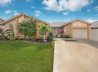 11472 Whisper Sound Dr, Boca Raton, FL 33428