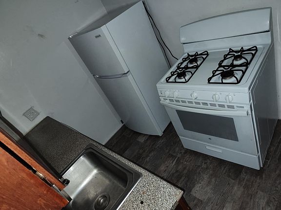 5th image of 139-12 84th Dr APT 2-C