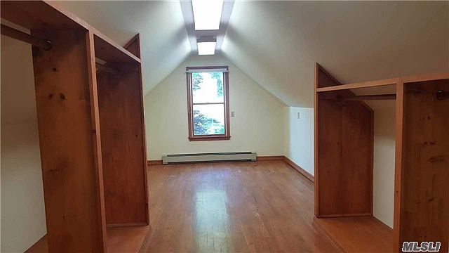1st image of 221 Bayview Ave