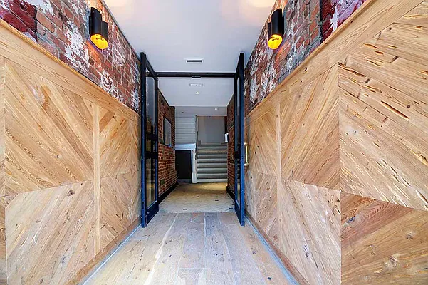 Rented by REAL New York | media 16