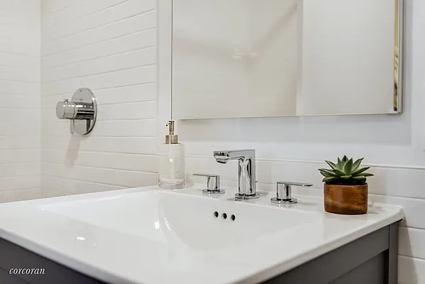 Sold by Corcoran | media 14