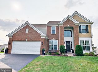 190 W Clarendon Dr, Smyrna, DE 19977