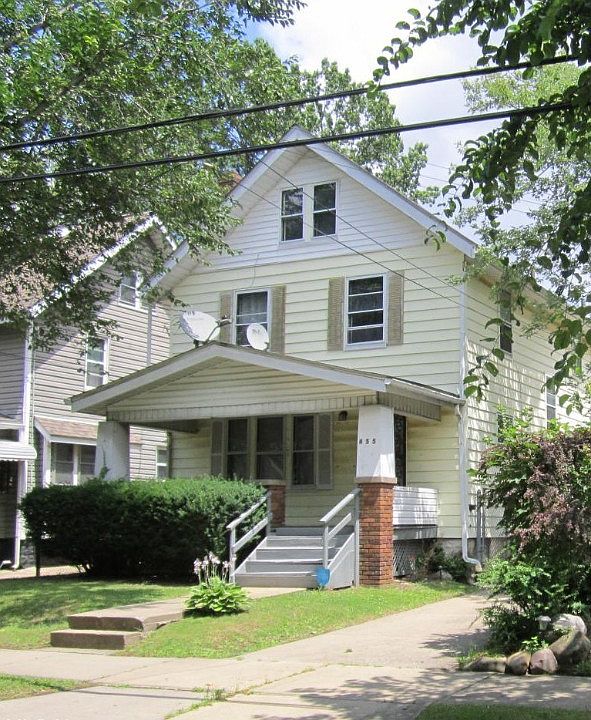 1st image of 455 Noah Ave