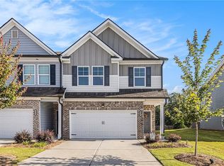 4545 Bishops Ln, Oakwood, GA 30566