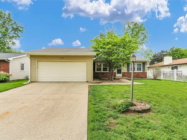 2007 Branch Rd, Champaign, IL 61821