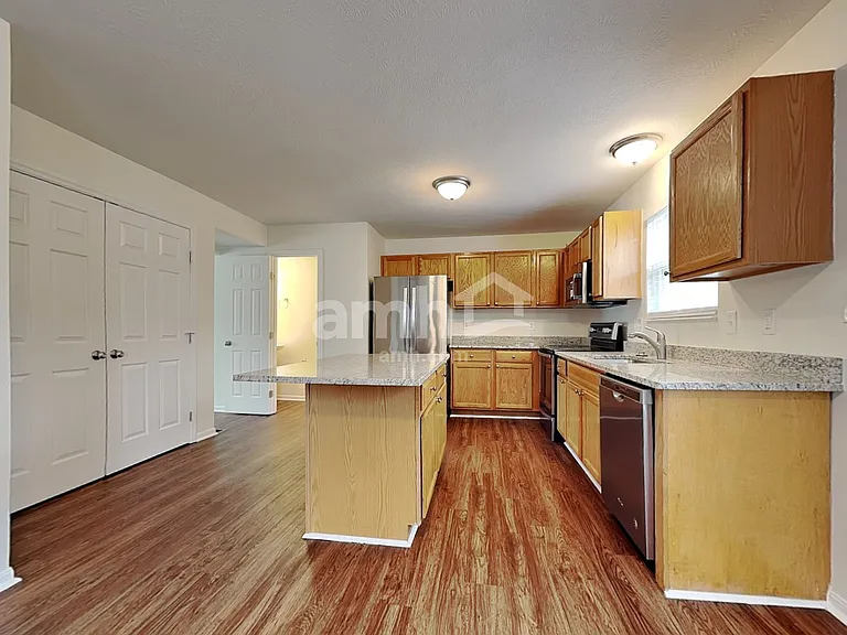 6645 Water Lily Ln — Photo 3