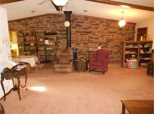 718 E County Rd, Ringwood, OK 73768