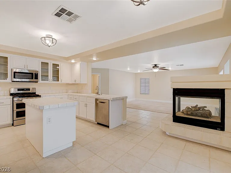 432 Staghorn Pass Ave — Photo 16