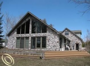 6770 Grand Point Rd, Presque Isle, MI 49777