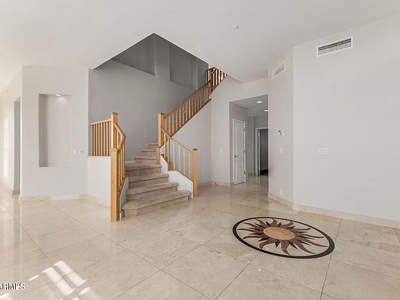 5th image of 10872 E Raintree Dr