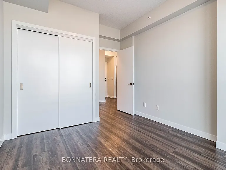 2081 Fairview St #803 — Photo 38