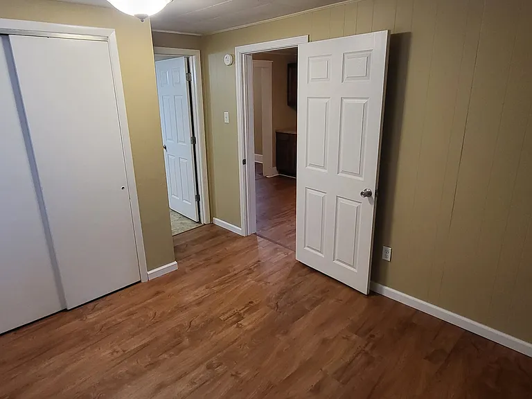 159 E Acton Ave — Photo 10