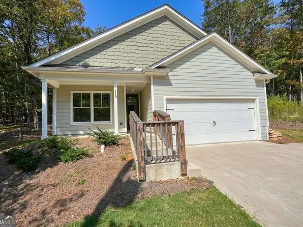110 Cherry Ct, Waleska, GA 30183