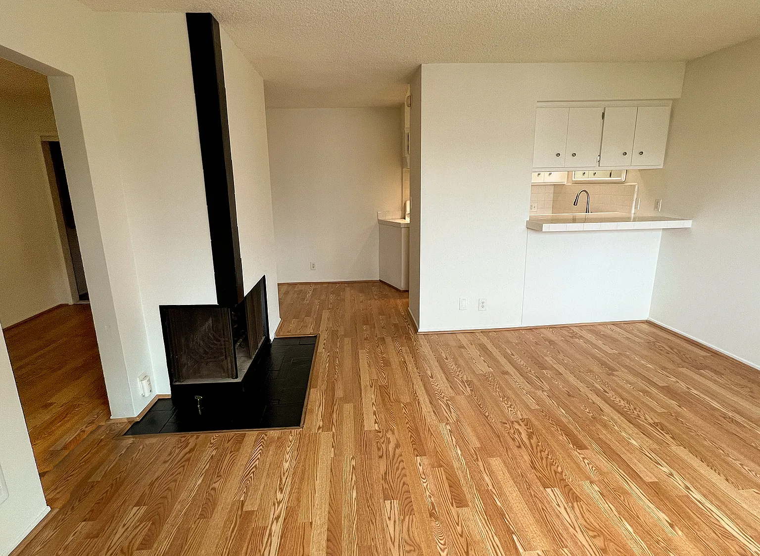 12 Buccaneer St — Photo 2